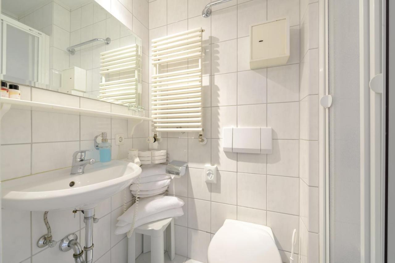 Hotel "Malerwinkel" Gmbh Seeon-Seebruck Habitación foto